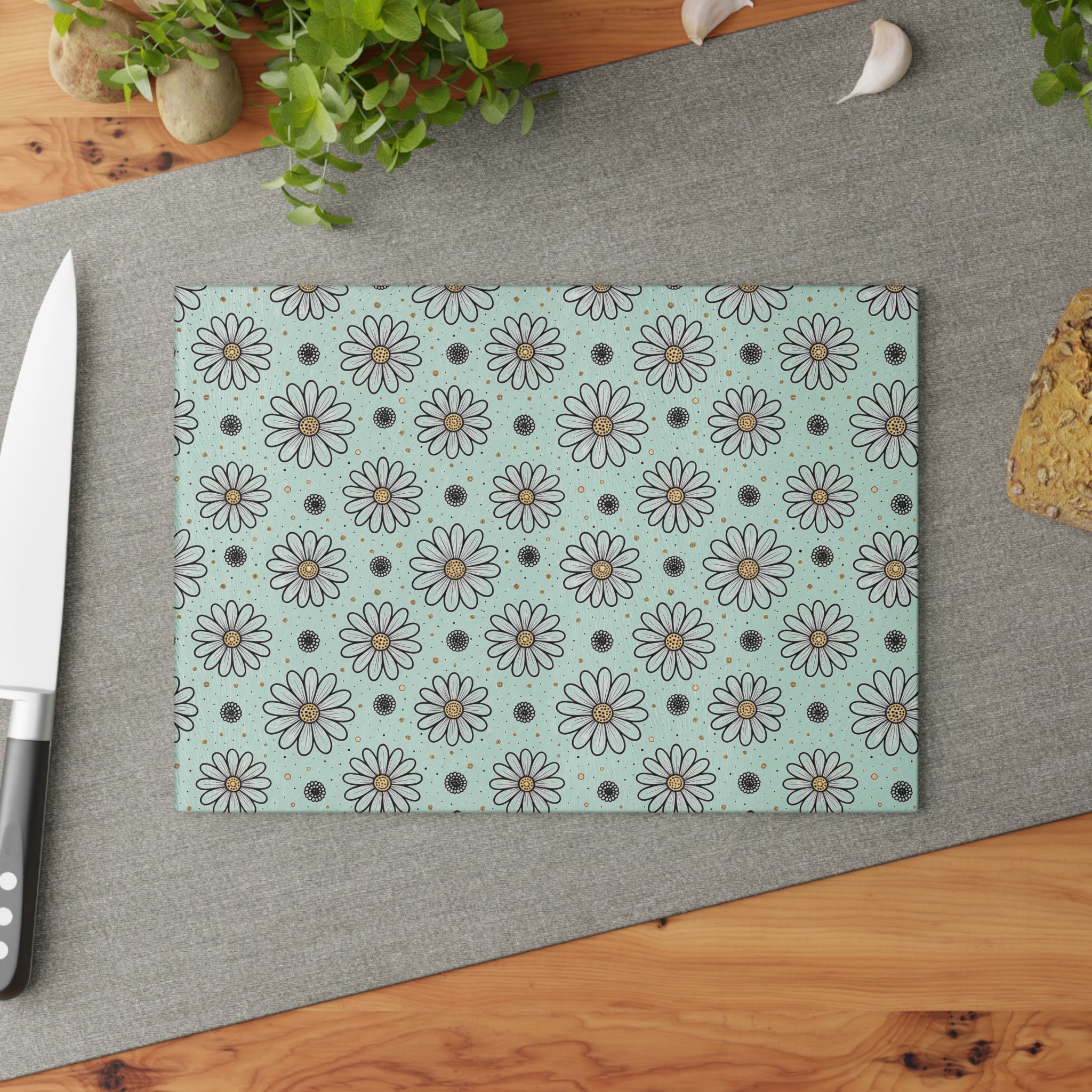 Daisy Pattern Glass Cutting Board | Floral Kitchen Decor
